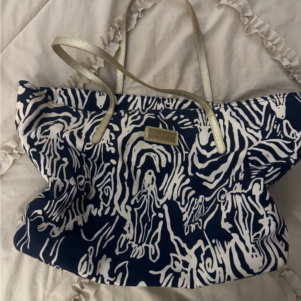 Lilly Pulitzer Navy and White Tote with Gold Handles